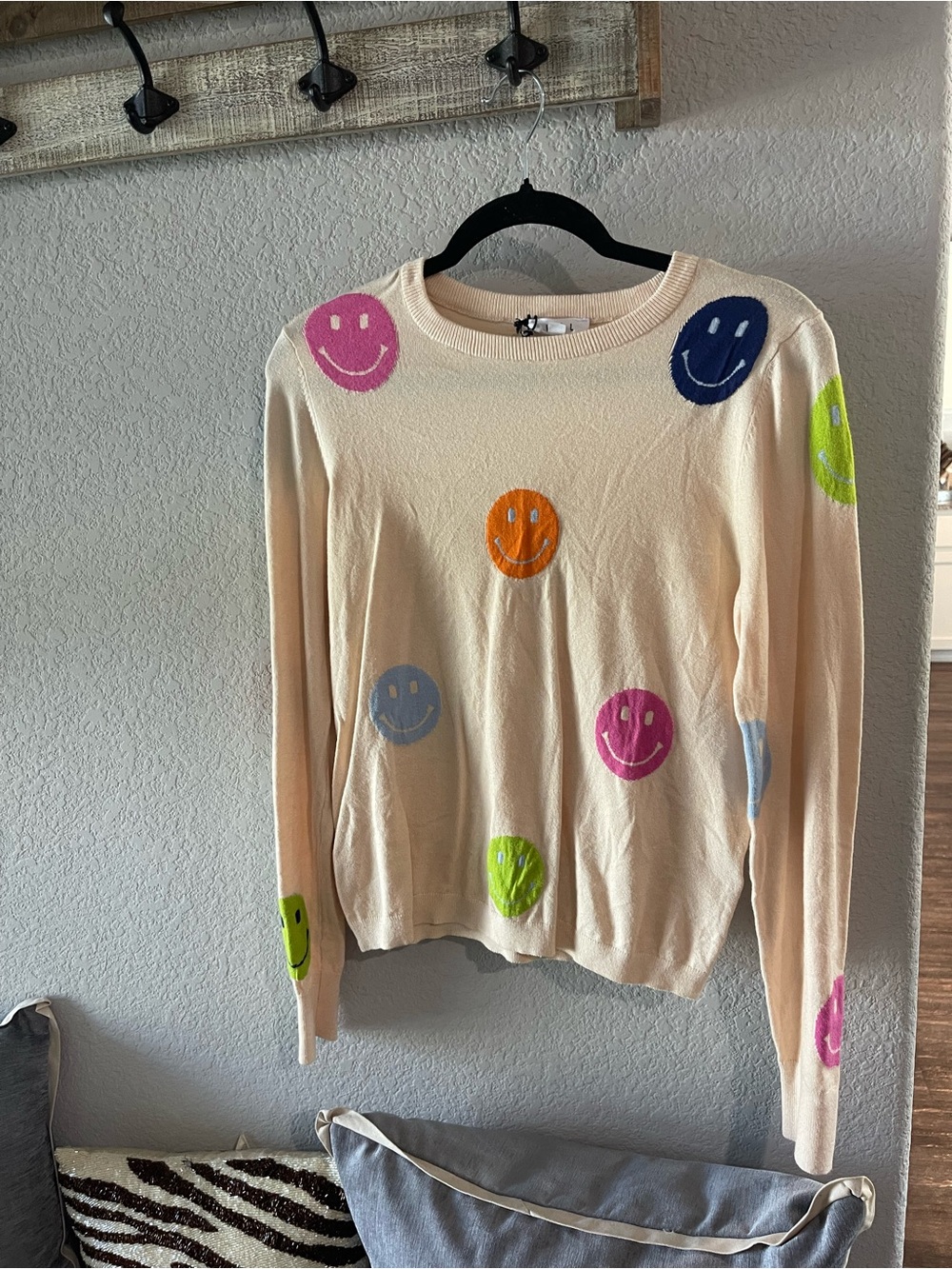 THML Cream Crewneck Sweater with Neon Smiley Motifs - Picture 2 of 4